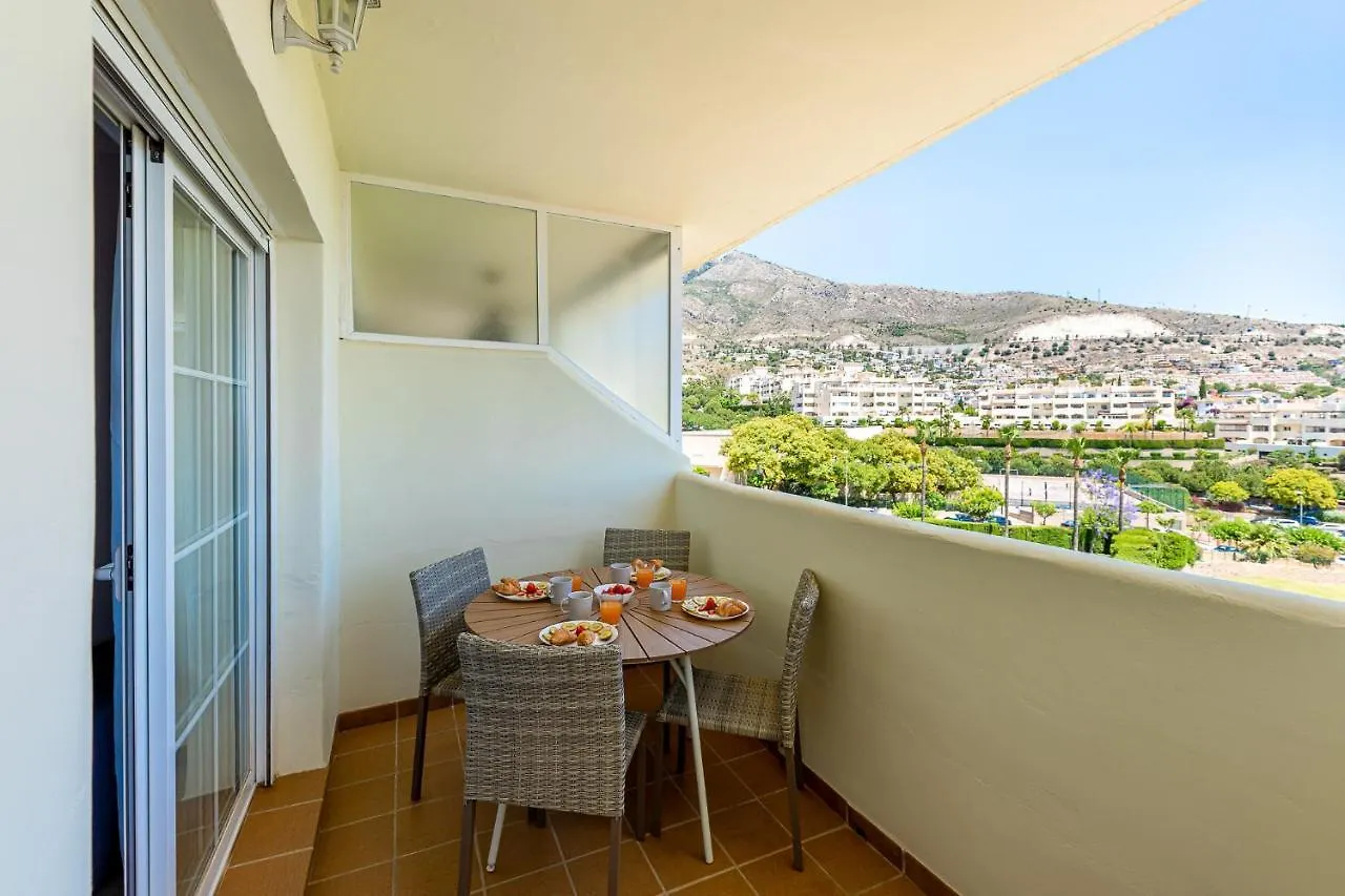 Apartment 797 Holiday Rentals - Piso En Arenal Con Vista Al Golf Y Mar Benalmadena