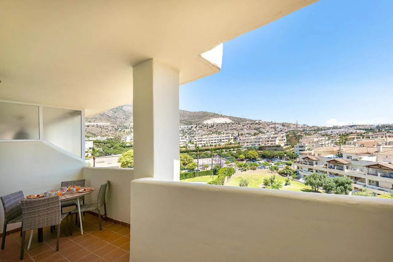 797 Holiday Rentals - Piso En Arenal Con Vista Al Golf Y Mar Benalmadena